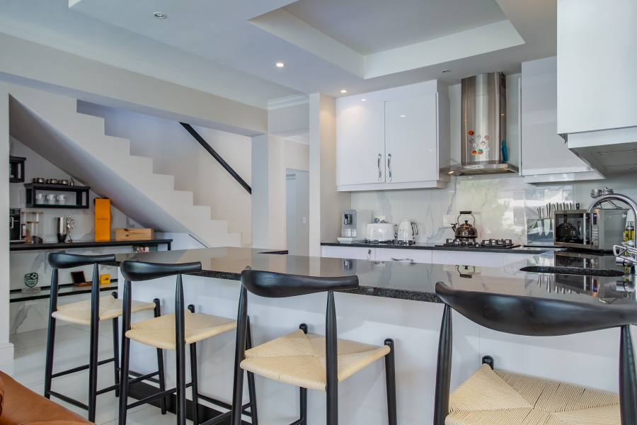 3 Bedroom Property for Sale in Pearl Valley at Val de Vie Western Cape